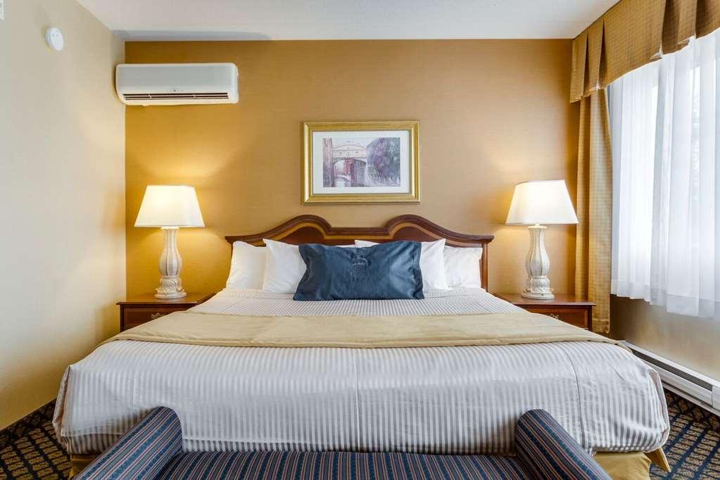 Monte Carlo Inn Vaughan Suites Eksteriør bilde